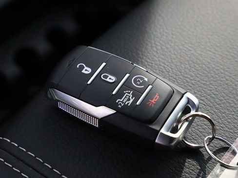 New 2026 RAM 1500 Big Horn AWD/4WD image 33