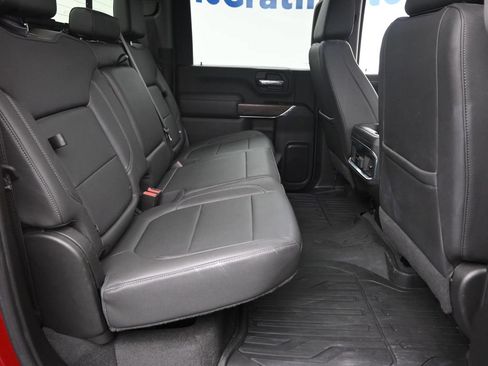 Used 2022 GMC Sierra 2500 SLT w/ SLT Premium Package AWD/4WD image 10