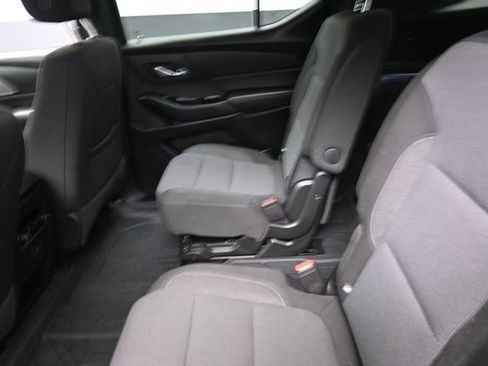 Used 2023 Chevrolet Traverse LT FWD image 24