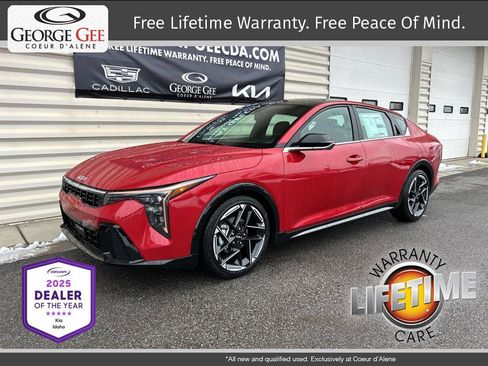 New 2025 Kia K4 GT-Line image 1