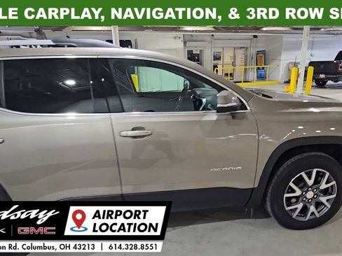 Used 2023 GMC Acadia SLT w/ Preferred Package image 9