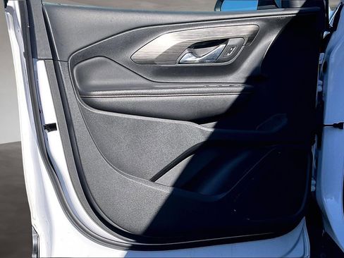 Used 2020 GMC Terrain SLT image 20