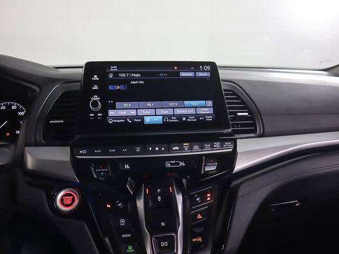 Used 2025 Honda Odyssey Touring image 52
