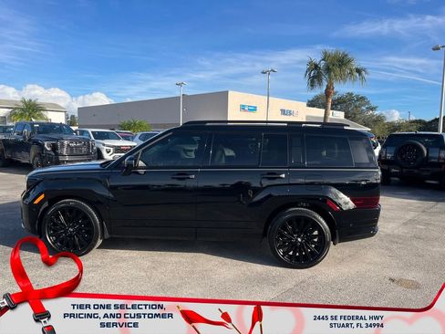 Used 2025 Hyundai Santa Fe Calligraphy image 8