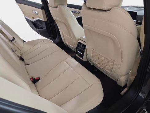 Used 2020 BMW 330i xDrive Sedan w/ Convenience Package image 12