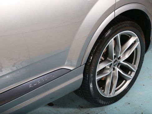 Used 2017 Audi Q7 3.0T Prestige image 25