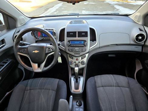 Used 2012 Chevrolet Sonic LT image 14