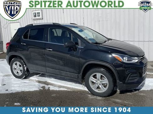 Used 2019 Chevrolet Trax LT w/ LT Convenience Package image 1