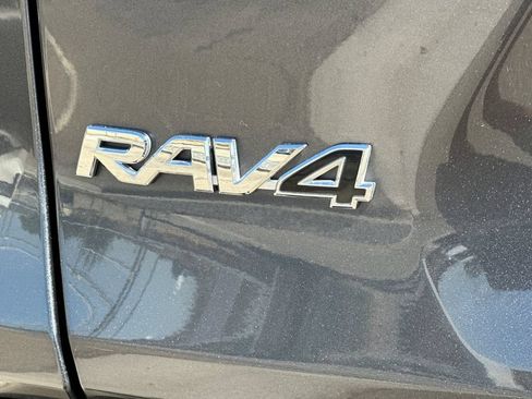 Certified 2022 Toyota RAV4 XSE AWD/4WD image 29
