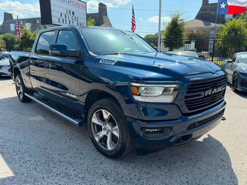 Used 2023 RAM 1500 Laramie AWD/4WD image 3