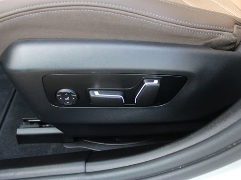 Used 2024 BMW 530i xDrive w/ Executive Package image 29