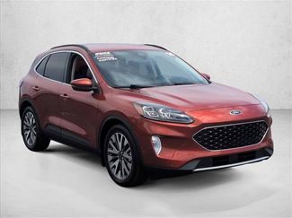 Used 2020 Ford Escape Titanium FWD video 2