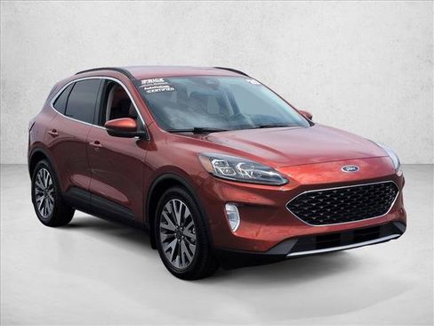 Used 2020 Ford Escape Titanium FWD image 2