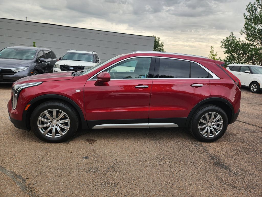 Used 2020 Cadillac XT4 Premium Luxury w/ Driver Awareness Package AWD/4WD image 4