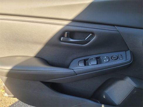 New 2025 Nissan Sentra S image 13