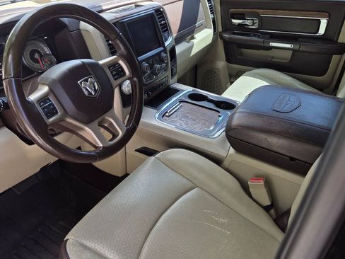 Used 2018 RAM 1500 Laramie Longhorn w/ Longhorn Southfork Package RWD image 3