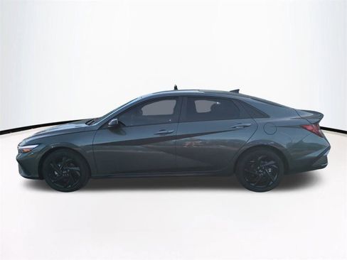 New 2026 Hyundai Elantra Sport image 8