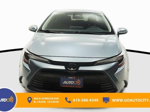 Used 2023 Toyota Corolla LE w/ Carpet Mat Package (TMS) image 4