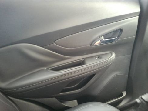 Used 2021 Buick Encore Preferred FWD image 25