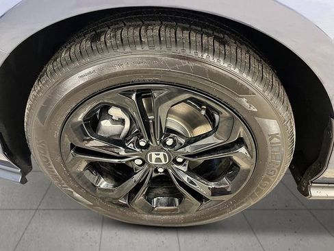 New 2025 Honda Accord SE image 10