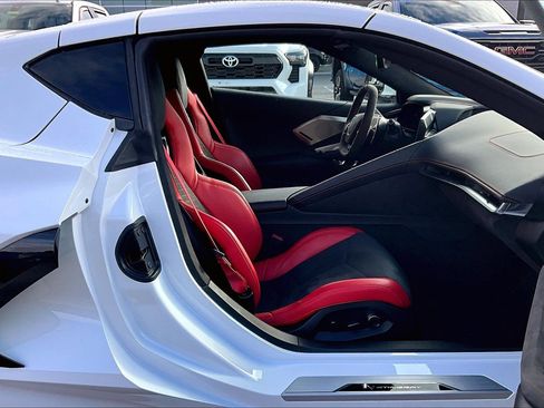 Used 2023 Chevrolet Corvette 3LT w/ Z51 Performance Package image 7