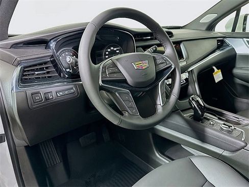 New 2026 Cadillac XT5 Premium Luxury w/ Driver Assist Package image 12