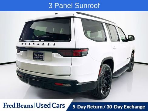 Used 2025 Jeep Wagoneer Series II w/ Premium Group I image 8