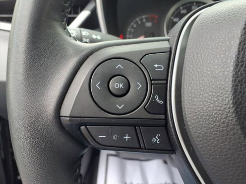 Used 2022 Toyota Corolla SE FWD image 19