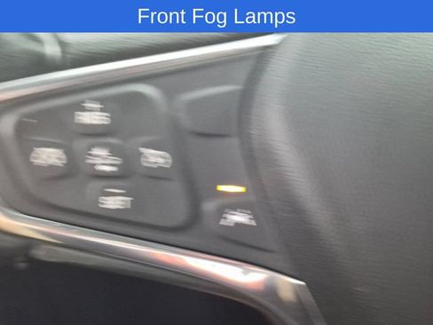 Used 2020 Chevrolet Equinox LT FWD image 18