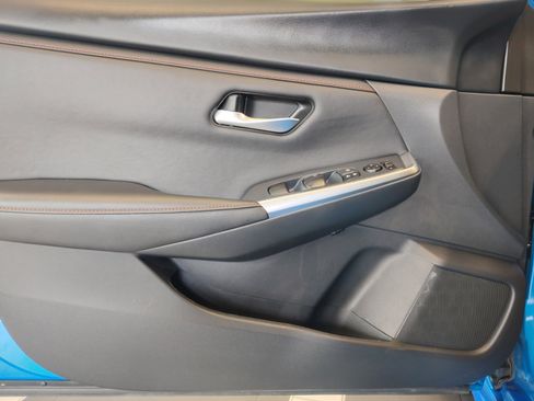 Used 2024 Nissan Sentra SR FWD image 28
