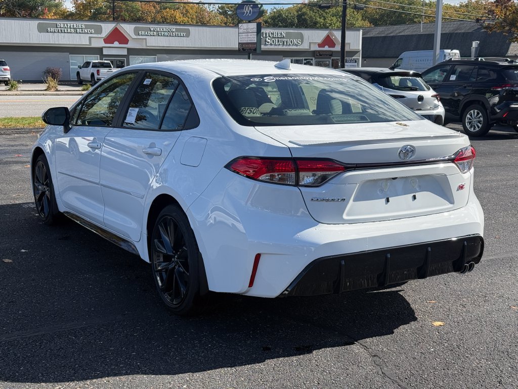 New 2027 Toyota Corolla SE w/ SE Package FWD image 3