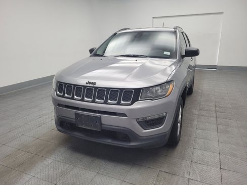 Used 2018 Jeep Compass Sport w/ Tech Group AWD/4WD image 15