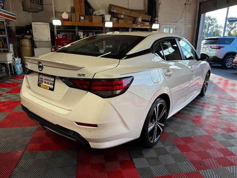 Used 2020 Nissan Sentra SR image 7