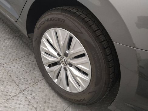 Used 2019 Volkswagen Jetta S w/ Driver Assistance Package FWD image 31
