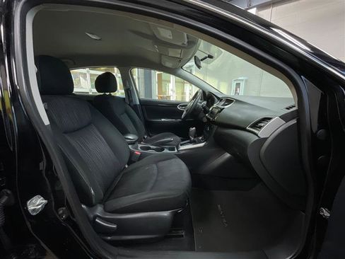 Used 2019 Nissan Sentra SV image 22