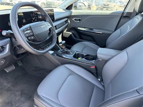 New 2026 Kia K4 EX image 10