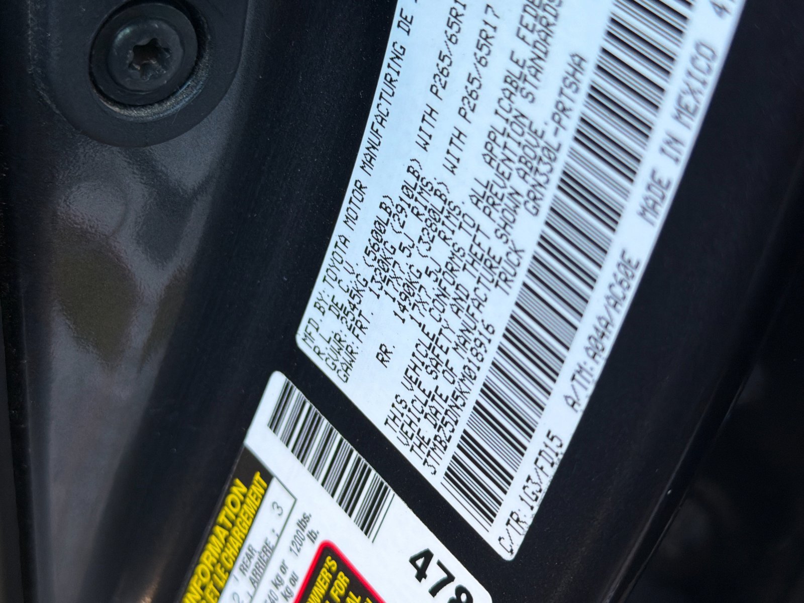 Used 2019 Toyota Tacoma TRD Sport w/ Technology Package RWD image 26