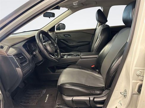 Used 2021 Nissan Rogue S image 12