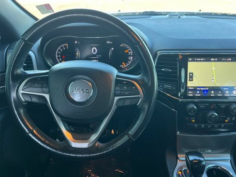 Used 2021 Jeep Grand Cherokee Limited w/ Luxury Group II AWD/4WD image 15