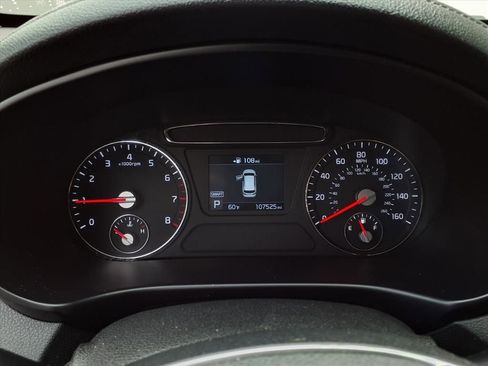 Used 2019 Kia Sorento LX image 13