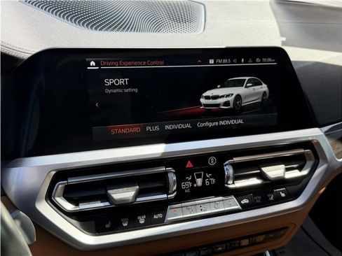 Used 2020 BMW 330i Sedan w/ M Sport Package RWD image 45