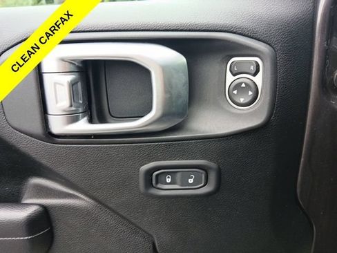 Used 2019 Jeep Wrangler Sport AWD/4WD image 24