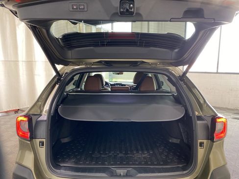 Used 2025 Subaru Outback Touring XT image 13