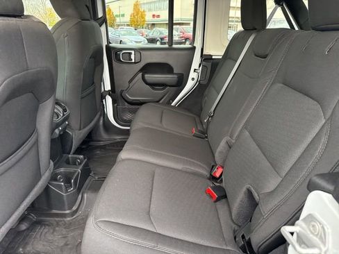 Used 2023 Jeep Wrangler Sport S image 23