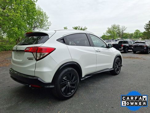 Used 2022 Honda HR-V Sport image 8