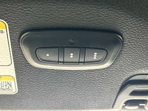 Used 2024 Jeep Wrangler Unlimited Rubicon 4xe AWD/4WD image 32