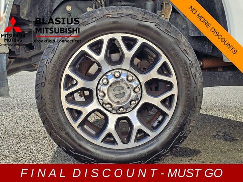 Used 2020 Ford F350 Lariat w/ Lariat Ultimate Package image 7