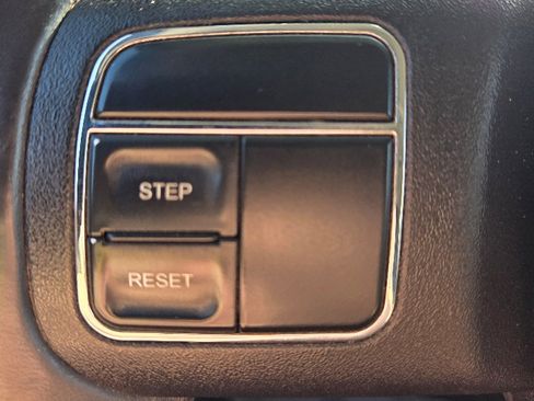 Used 2015 Jeep Patriot High Altitude image 18