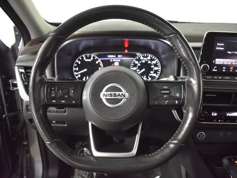 Used 2021 Nissan Rogue SV w/ Premium Package AWD/4WD image 15