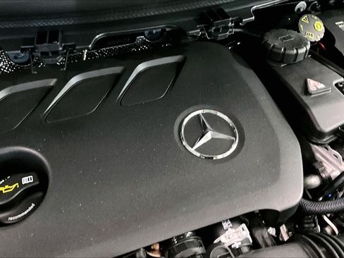 New 2026 Mercedes-Benz GLA 250 4MATIC image 16